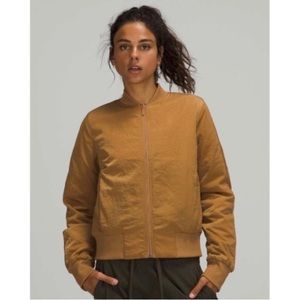 Lululemon women’s size 4 bomber jacket
